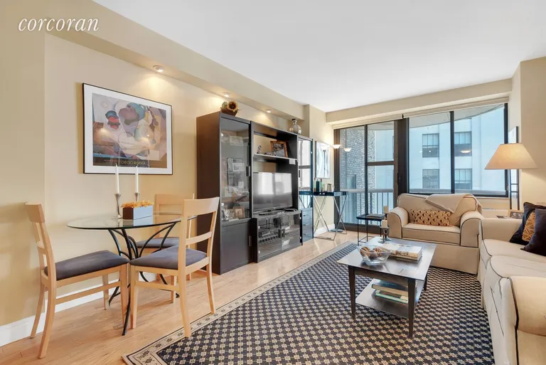 New York City Real Estate | View 45 East 25th Street, 17D | 1 Bed, 1 Bath | View 1