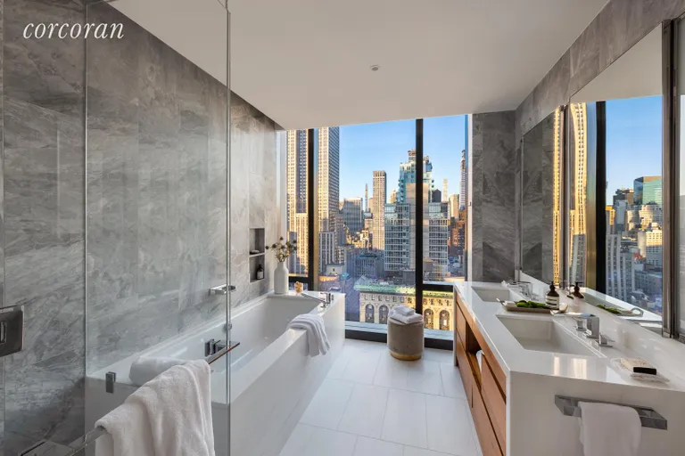 New York City Real Estate | View 277 Fifth Avenue, 40A | room 6 | View 7