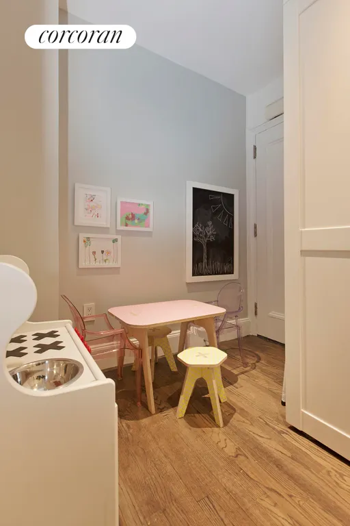 New York City Real Estate | View 108 East 86th Street, 12S | Children's eat-in Kitchen | View 5