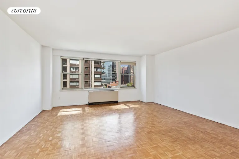 New York City Real Estate | View 400 East 85th Street, 11G | Living Room | View 8