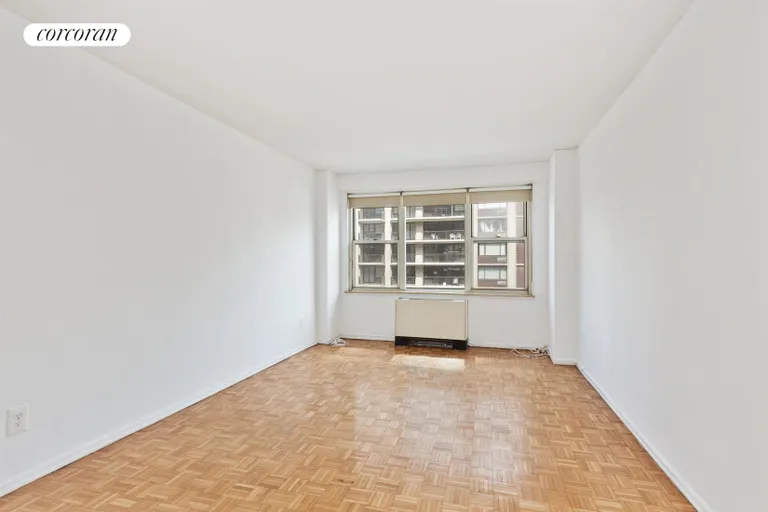 New York City Real Estate | View 400 East 85th Street, 11G | Bedroom | View 9