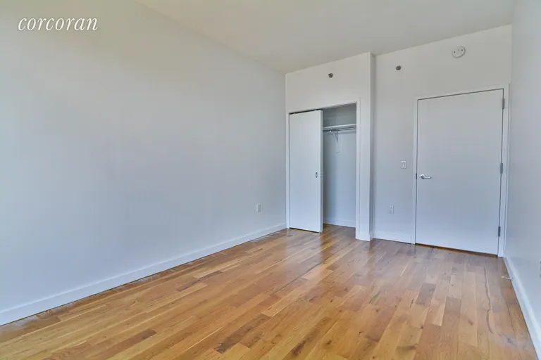 New York City Real Estate | View 123 Hope Street, 7B | room 4 | View 5