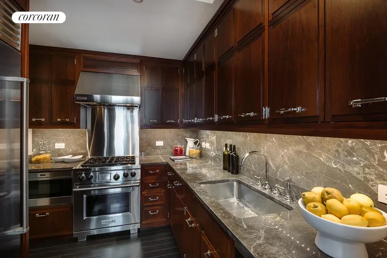 New York City Real Estate | View 155 West 11th Street, 5M | room 3 | View 4