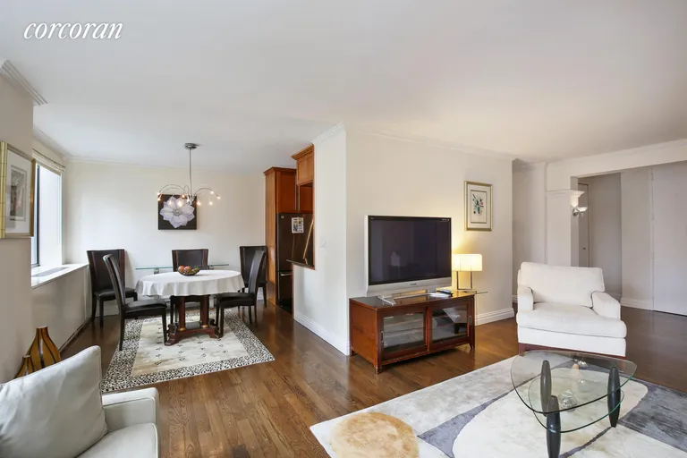 New York City Real Estate | View 30 West 61st Street, 16C | room 1 | View 2