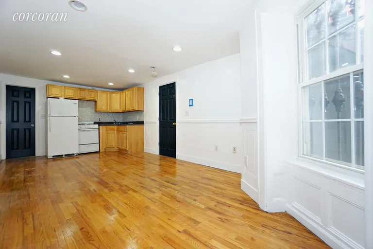 New York City Real Estate | View 832 Quincy Street, 1F | room 2 | View 3