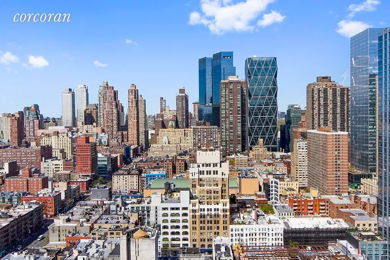 New York City Real Estate | View 350 West 50th Street, 33H | room 1 | View 2
