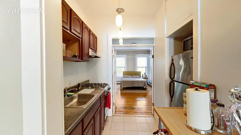 New York City Real Estate | View 14 Revere Place, 3 | room 3 | View 4