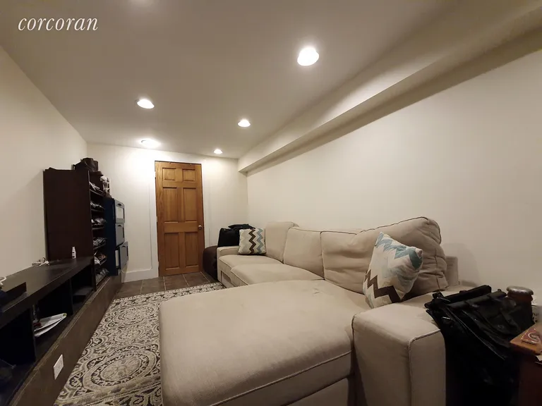 New York City Real Estate | View 383 Prospect Ave, 1R | room 3 | View 4