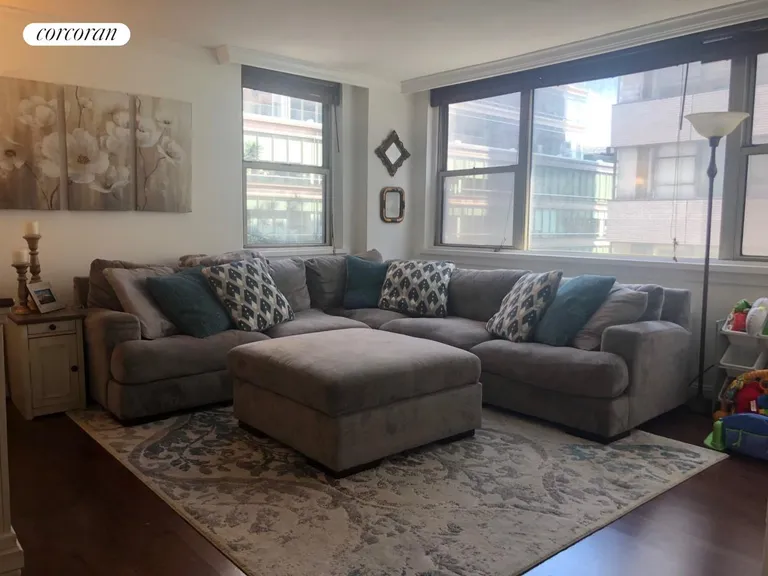 New York City Real Estate | View 200 EAST 58TH STREET, 6D | 1 Bed, 1 Bath | View 1