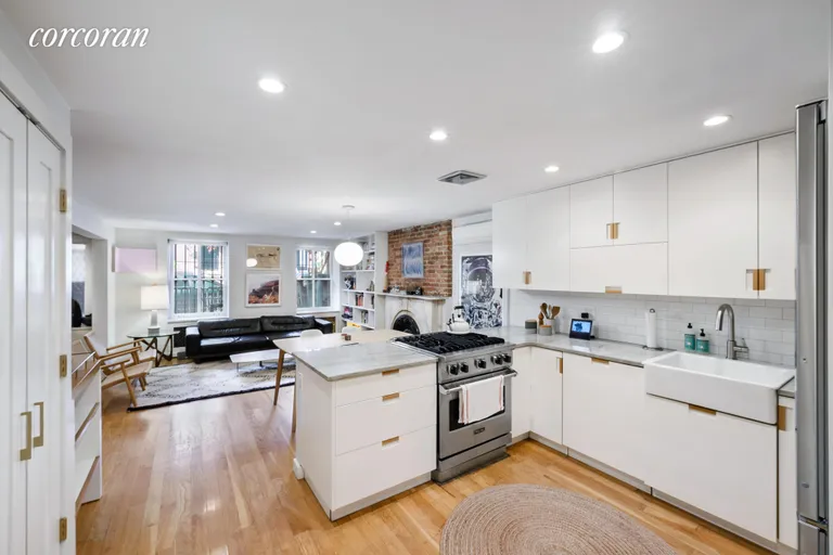 New York City Real Estate | View 154 Lafayette Avenue, 1 | room 1 | View 2