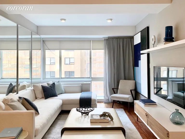 New York City Real Estate | View 201 East 80th Street, 8D | room 1 | View 2
