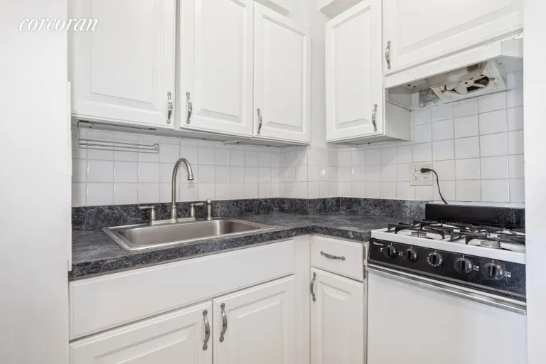 New York City Real Estate | View 101 Lafayette Avenue, 10K | room 7 | View 8