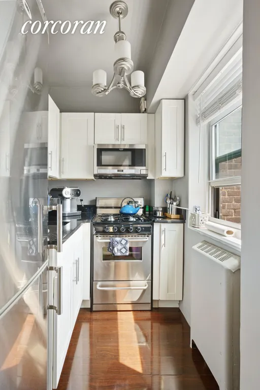 New York City Real Estate | View 225 Adams Street, 10B | room 1 | View 2