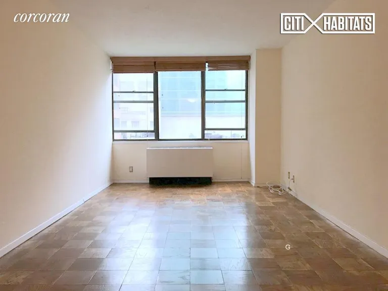 New York City Real Estate | View 301 East 45th Street, 6-C | room 4 | View 5