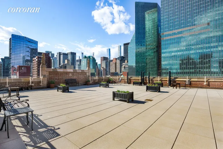 New York City Real Estate | View 45 Tudor City Place, 1717 | Roof Deck | View 4