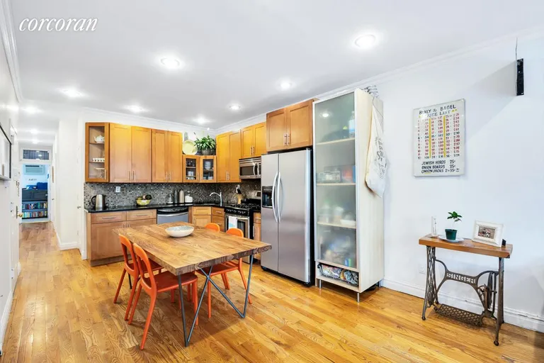New York City Real Estate | View 377 1st Street, 2 | room 3 | View 4