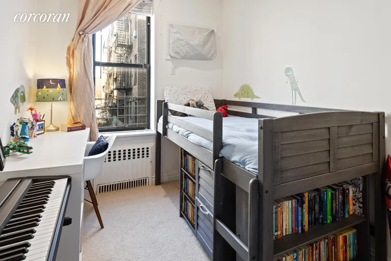 New York City Real Estate | View 377 1st Street, 2 | room 5 | View 6