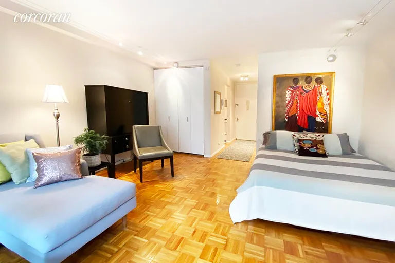 New York City Real Estate | View 393 West 49th Street, 2DD | room 3 | View 4