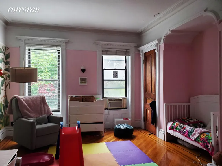 New York City Real Estate | View 147 Berkeley Place | room 4 | View 5