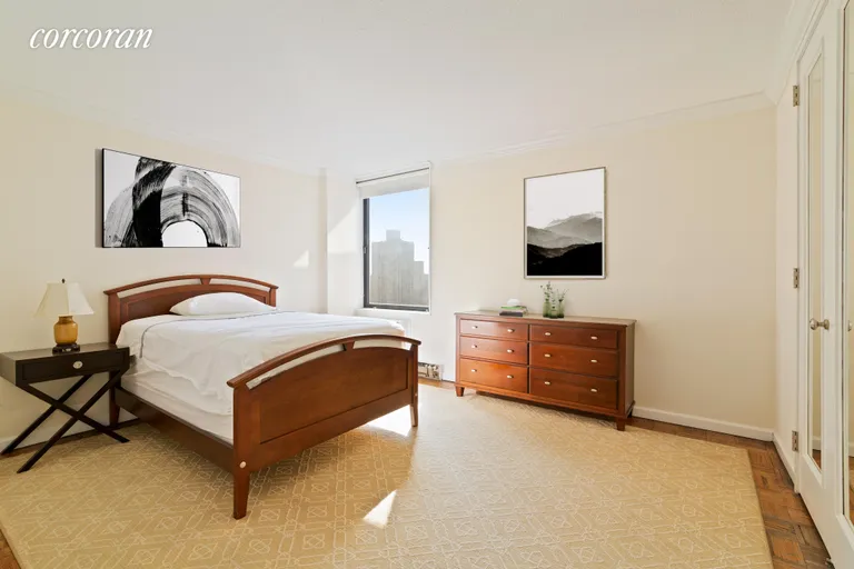 New York City Real Estate | View 1601 Third Avenue, 33C | Bedroom | View 4