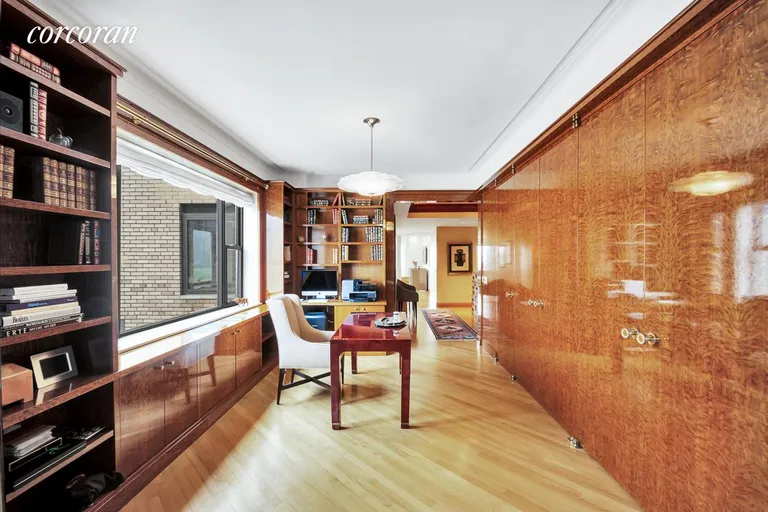 New York City Real Estate | View 860 Fifth Avenue, 19H | Home Office/Library | View 17
