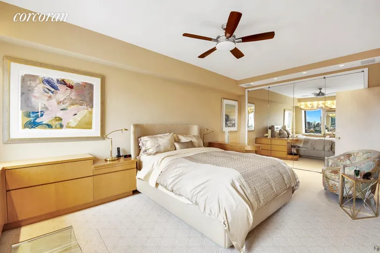New York City Real Estate | View 860 Fifth Avenue, 19H | King Sized Master Suite | View 9