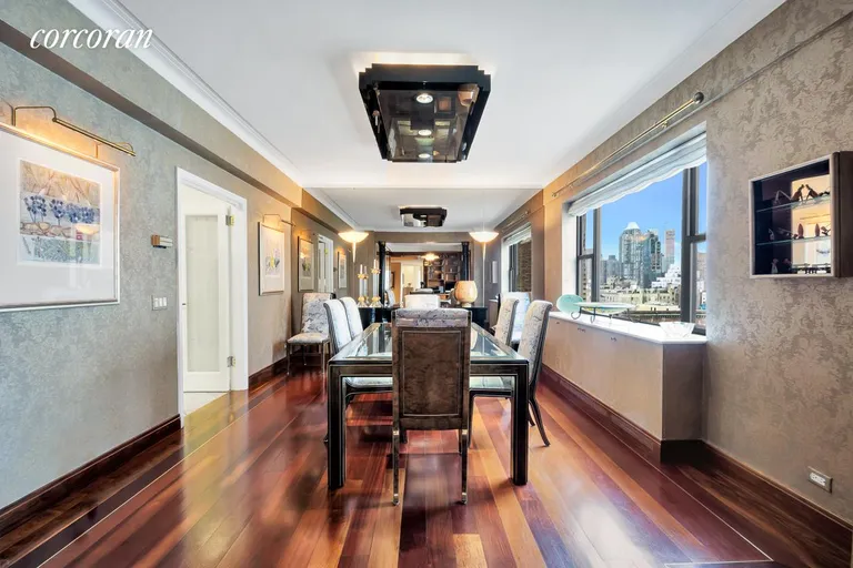 New York City Real Estate | View 860 Fifth Avenue, 19H | Formal Dining Room | View 14