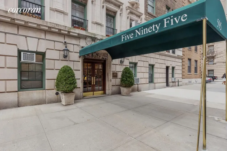New York City Real Estate | View 595 West End Avenue, 3D | room 10 | View 11