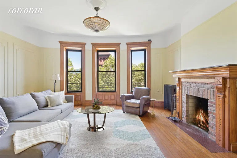 New York City Real Estate | View 478 3rd Street, 4L | Expansive Living Room | View 2