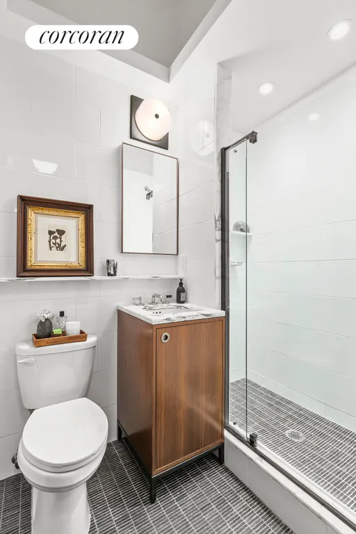 New York City Real Estate | View 250 Mercer Street, C506 | Bathroom | View 15