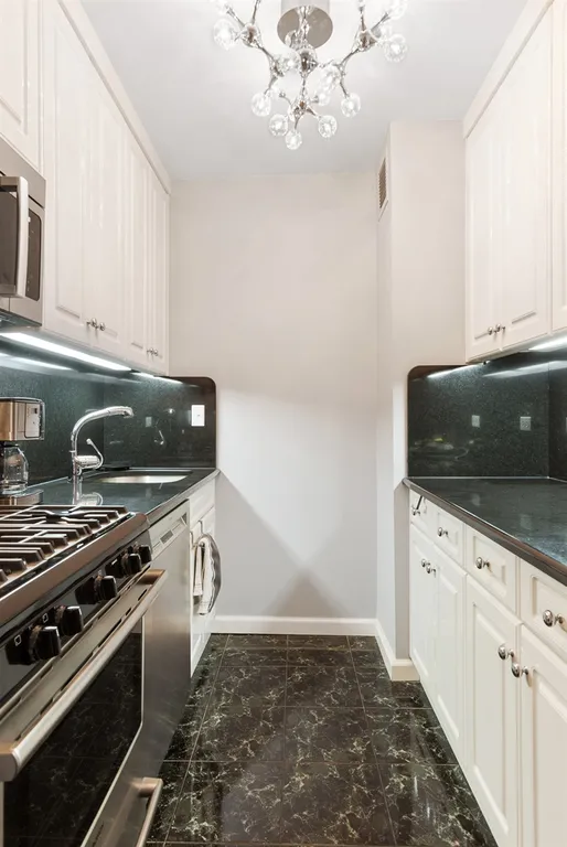 New York City Real Estate | View 61 West 62Nd Street, 18K | Kitchen | View 5