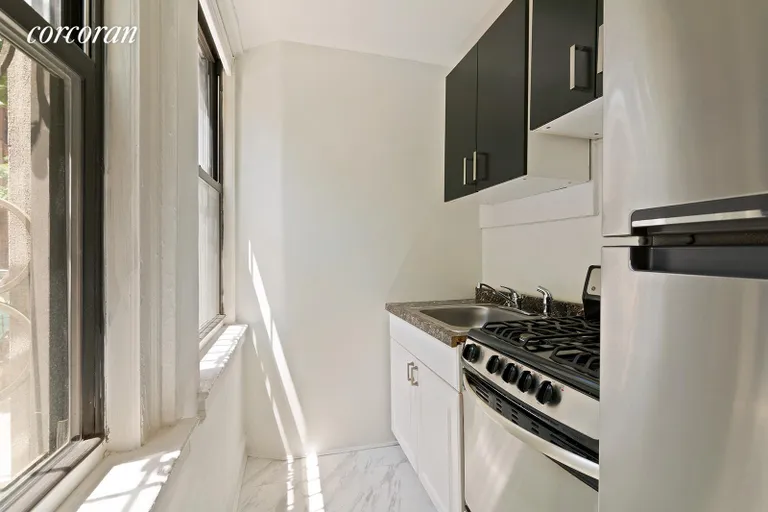 New York City Real Estate | View 123 West 74th Street, 1A | Kitchen | View 3