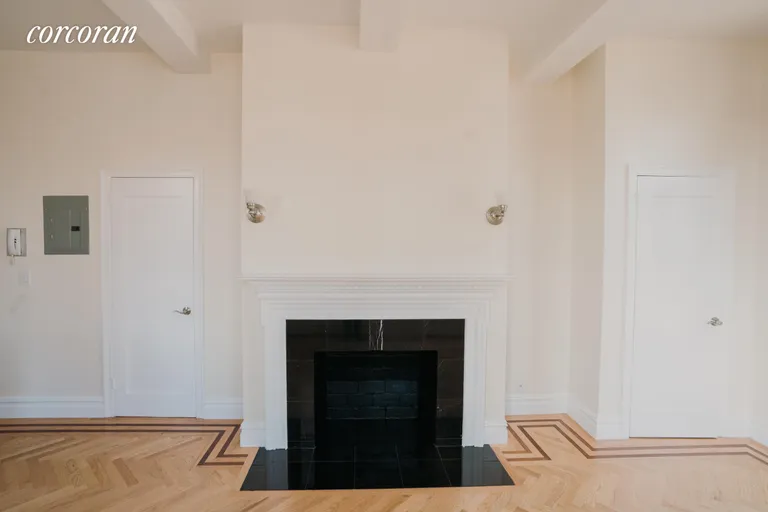 New York City Real Estate | View 210 East 68th Street, PH-C | room 3 | View 4