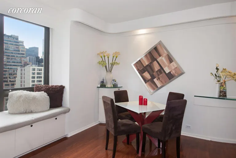 New York City Real Estate | View 100 United Nations Plaza, 22C | Dining area in living room | View 2
