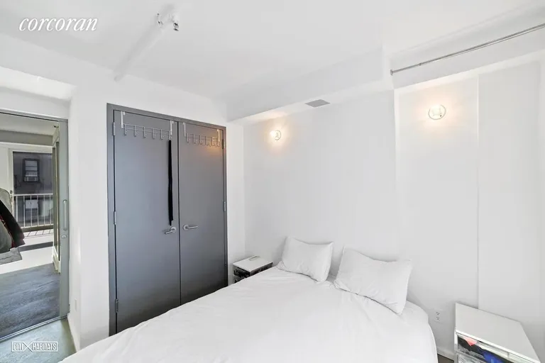 New York City Real Estate | View 542 Saint Marks Avenue, 505 | room 2 | View 3