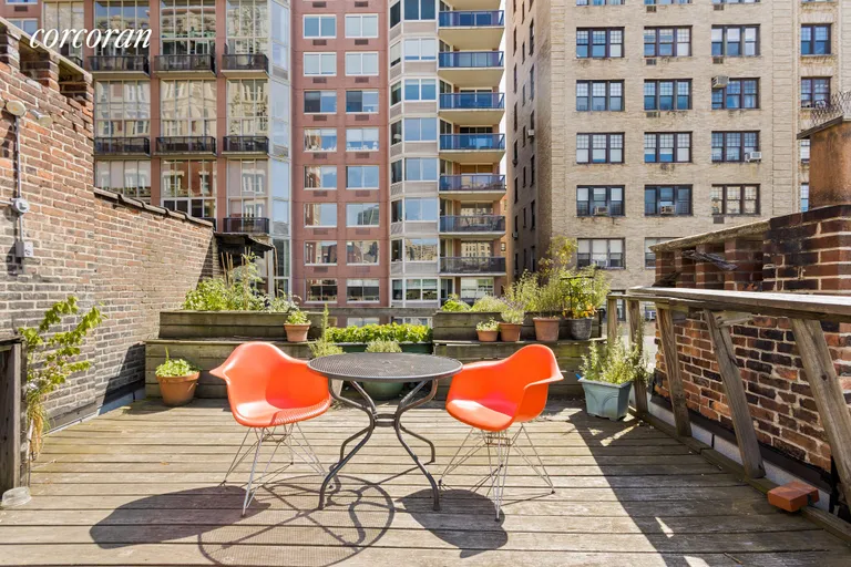 New York City Real Estate | View 263 West 90th Street | Amazing bi-level roof deck off the penthouse | View 13