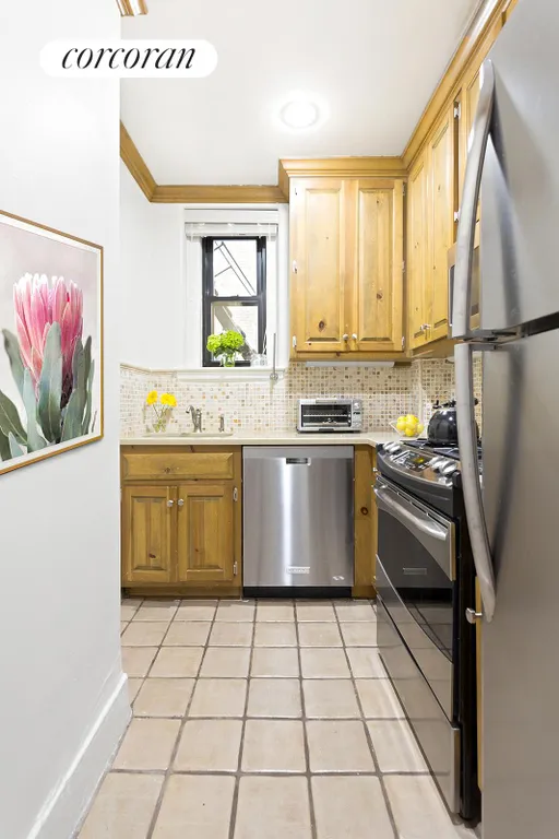 New York City Real Estate | View 114 Clinton Street, 1D | room 3 | View 4