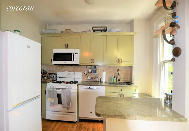 New York City Real Estate | View 390 Pacific Street, 2 | room 2 | View 3