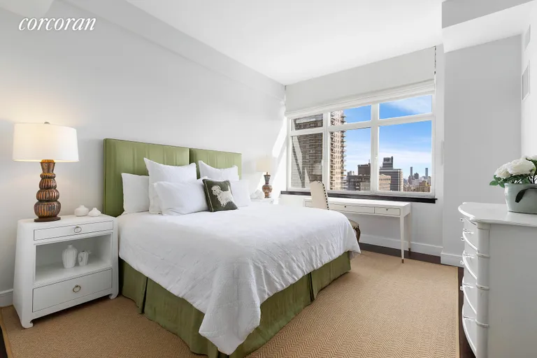 New York City Real Estate | View 181 East 90th Street, 30A | room 10 | View 11