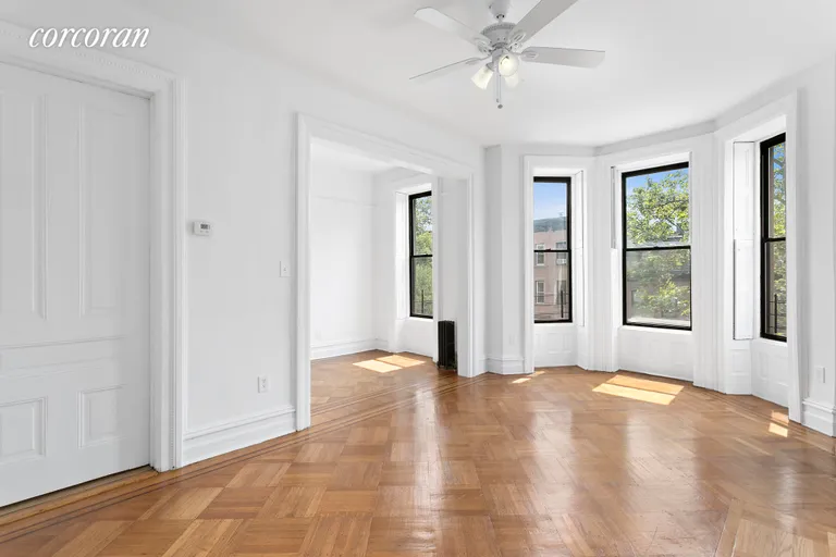 New York City Real Estate | View 252 6th Avenue, 3 | 3 Beds, 1 Bath | View 1