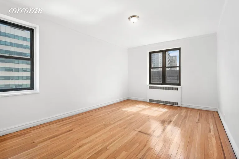 New York City Real Estate | View 888 Grand Concourse, 3-F | room 3 | View 4