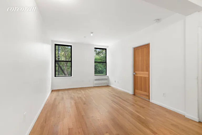New York City Real Estate | View 250 Manhattan Avenue, 2B | room 1 | View 2