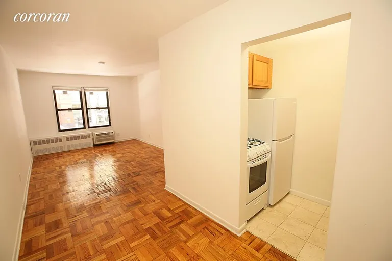New York City Real Estate | View 317 West 54th Street, 1E | room 1 | View 2