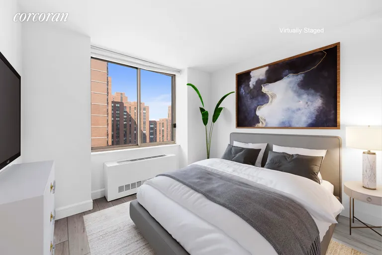 New York City Real Estate | View 200 East 89th Street, 21D | room 6 | View 7