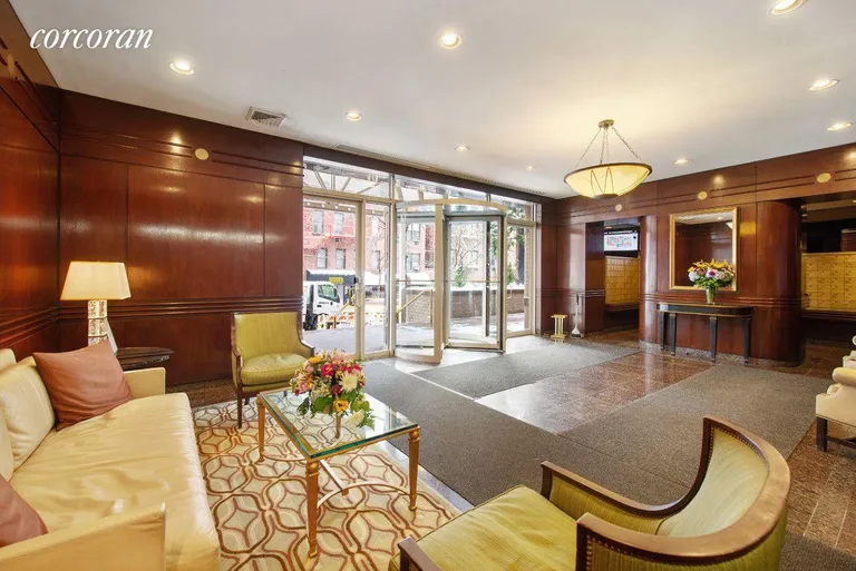 New York City Real Estate | View 200 East 89th Street, 21D | room 9 | View 10
