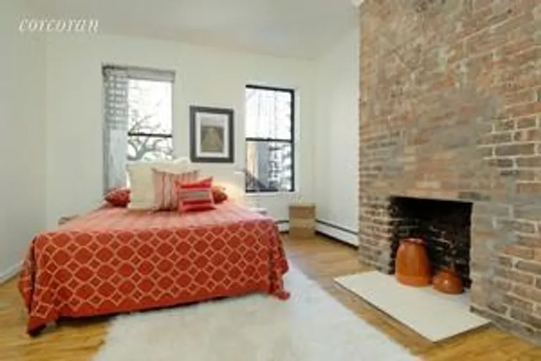 New York City Real Estate | View 379 First Avenue, 4 | room 2 | View 3