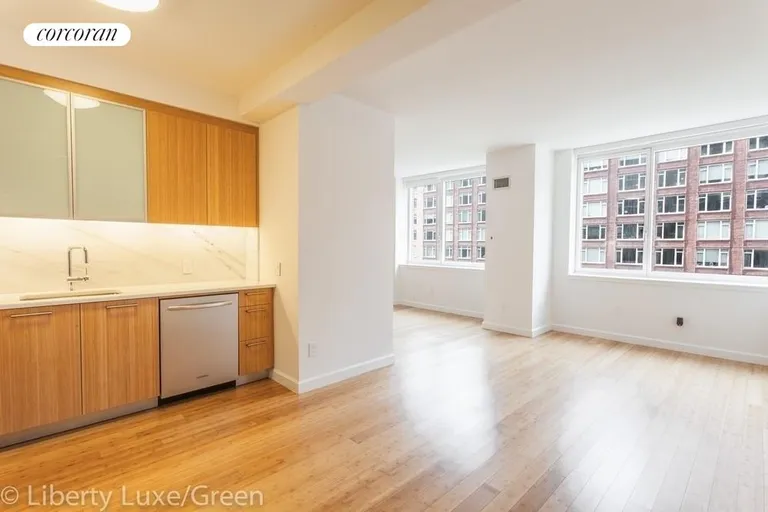 New York City Real Estate | View 300 North End Avenue, 4-L | 1 Bath | View 1