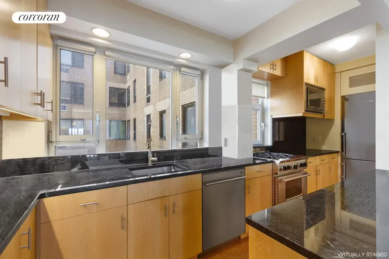 New York City Real Estate | View 45 East End Avenue, 9GH | Kitchen | View 3