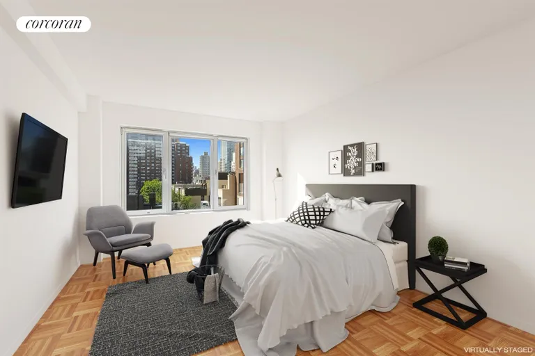 New York City Real Estate | View 45 East End Avenue, 9GH | 3rd Bedroom | View 7