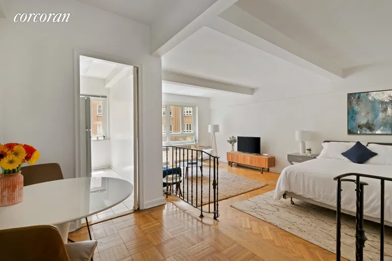 New York City Real Estate | View 333 West 57th Street, 5F | room 1 | View 2